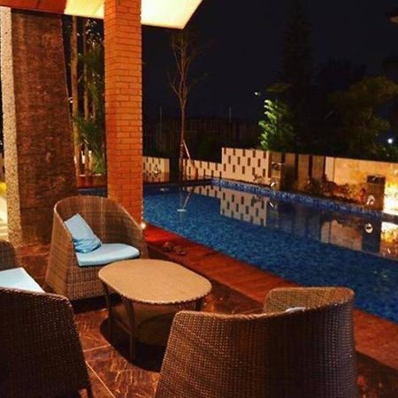 Villa Agro Kusuma Pinus R7 Batu  Luaran gambar
