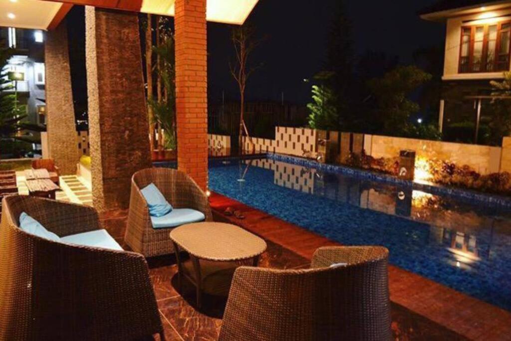 Villa Agro Kusuma Pinus R7 Batu  Luaran gambar